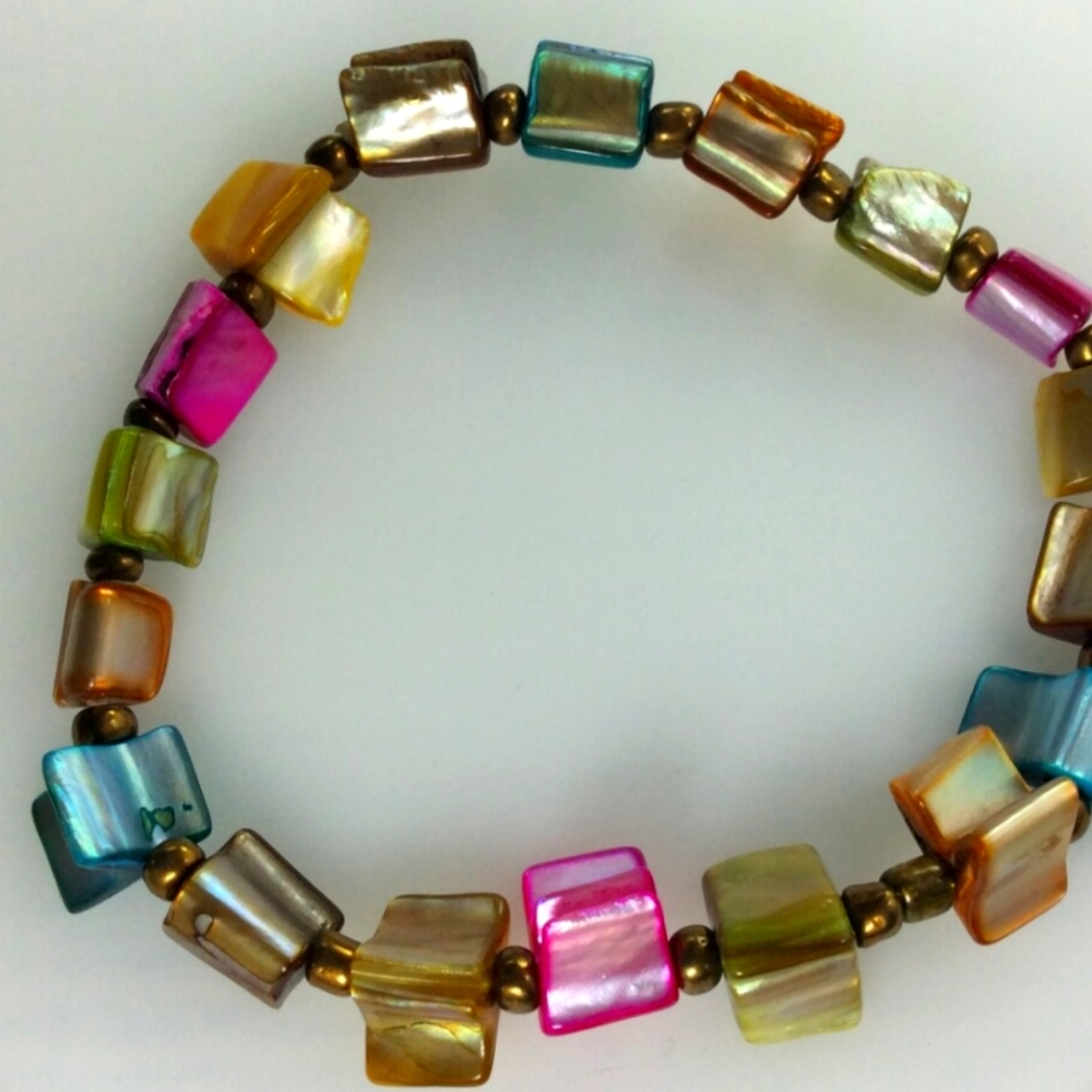 Vintage 7" Bracelet Stretchy With Pink Yellow Blue Pink Orange Green And Brown